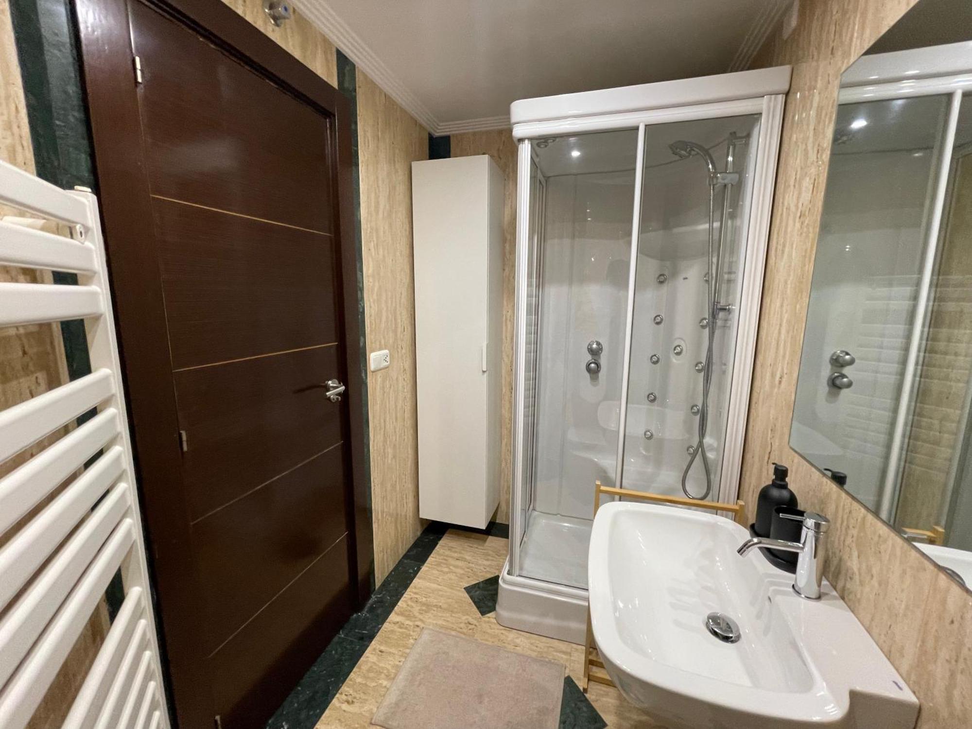 Atuaire Home Vivienda B Luminosa Parking Incluido En Plena Calle Comercial Бургос Экстерьер фото